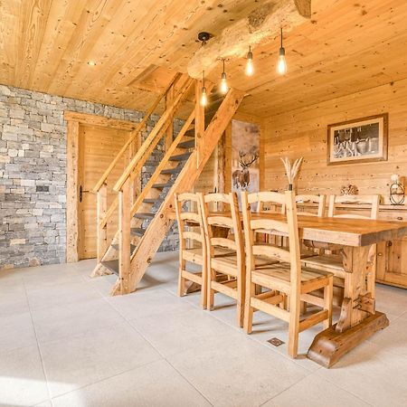 Le Chamois: Charming Chalet-Style Duplex with Mountain Views Epagny Metz-Tessy Exterior photo