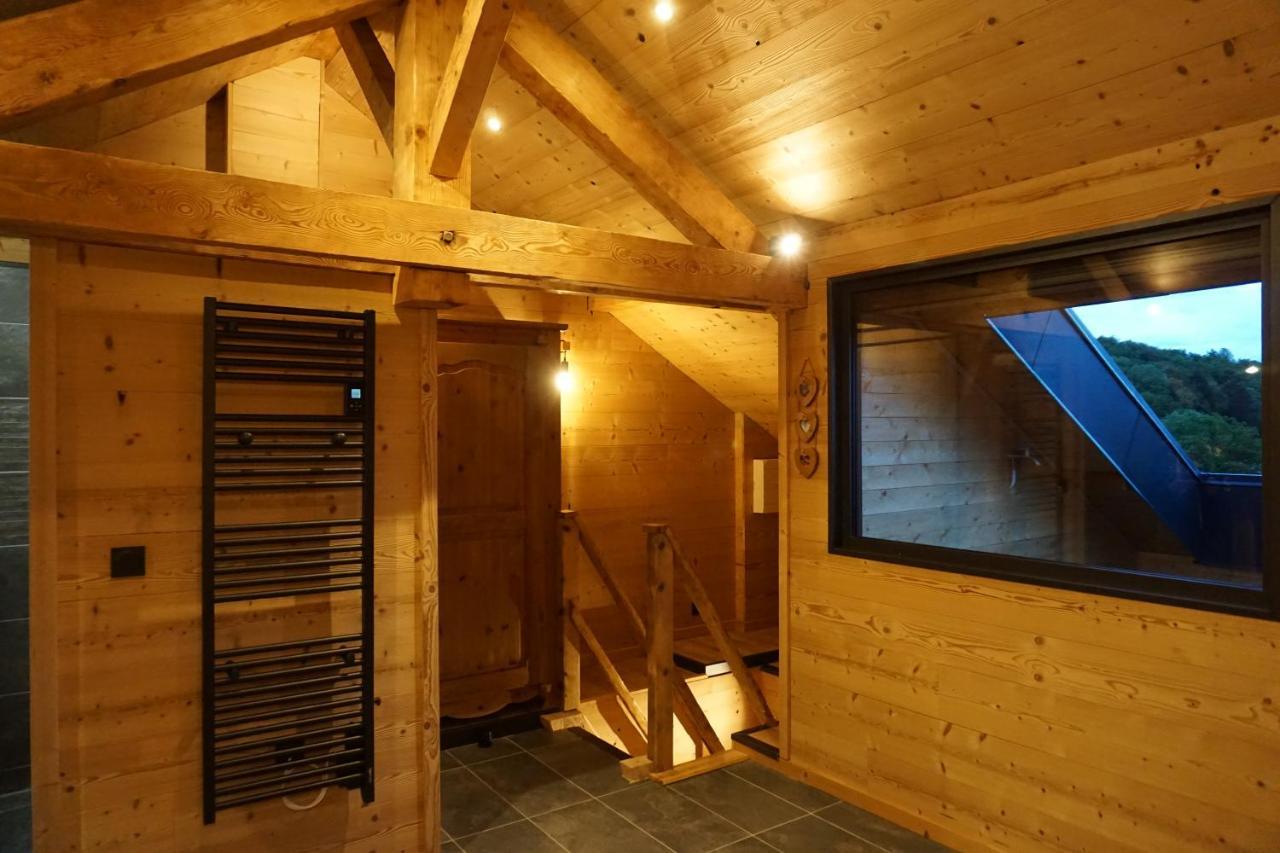 Le Chamois: Charming Chalet-Style Duplex with Mountain Views Epagny Metz-Tessy Exterior photo