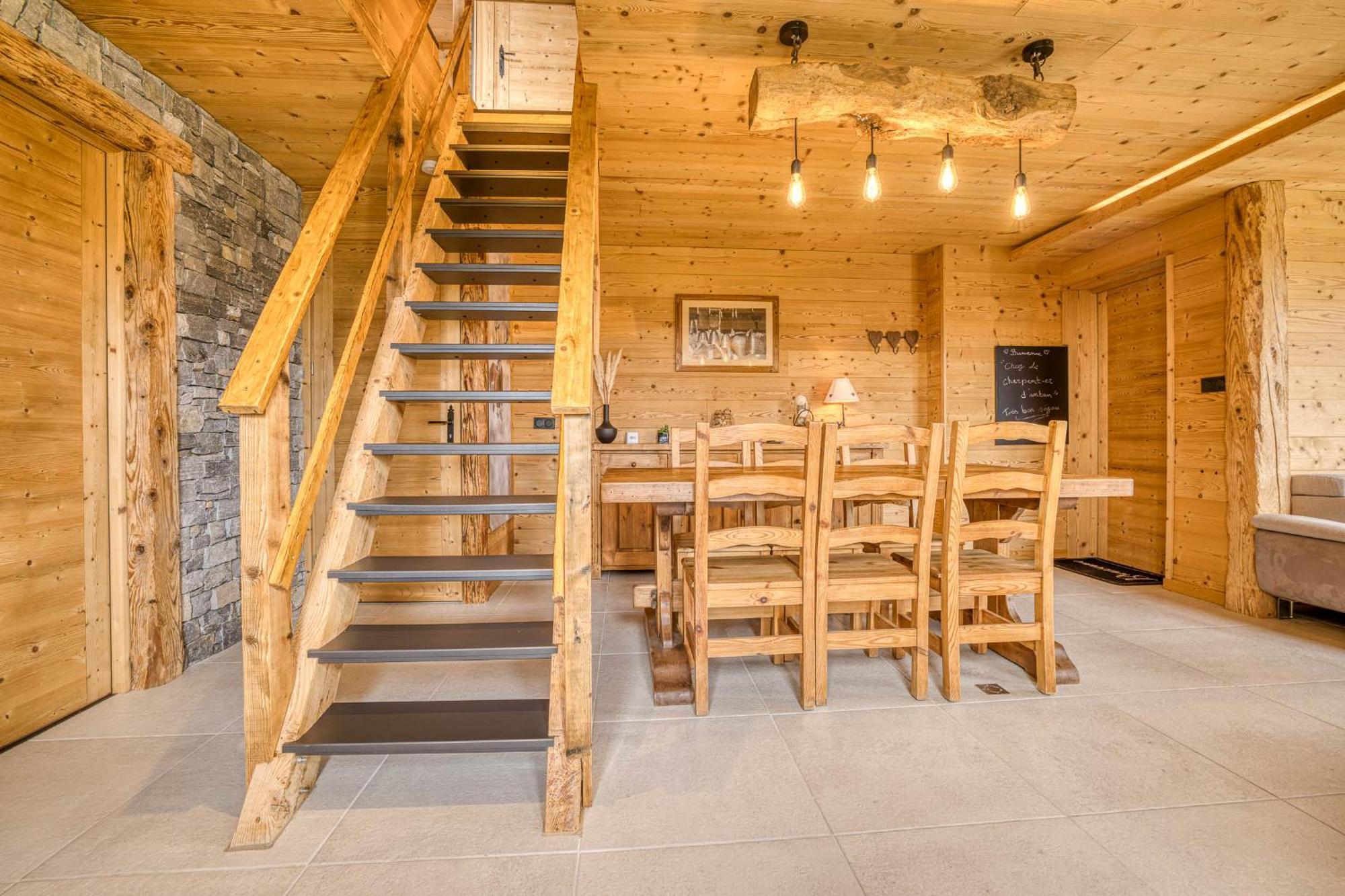 Le Chamois: Charming Chalet-Style Duplex with Mountain Views Epagny Metz-Tessy Exterior photo