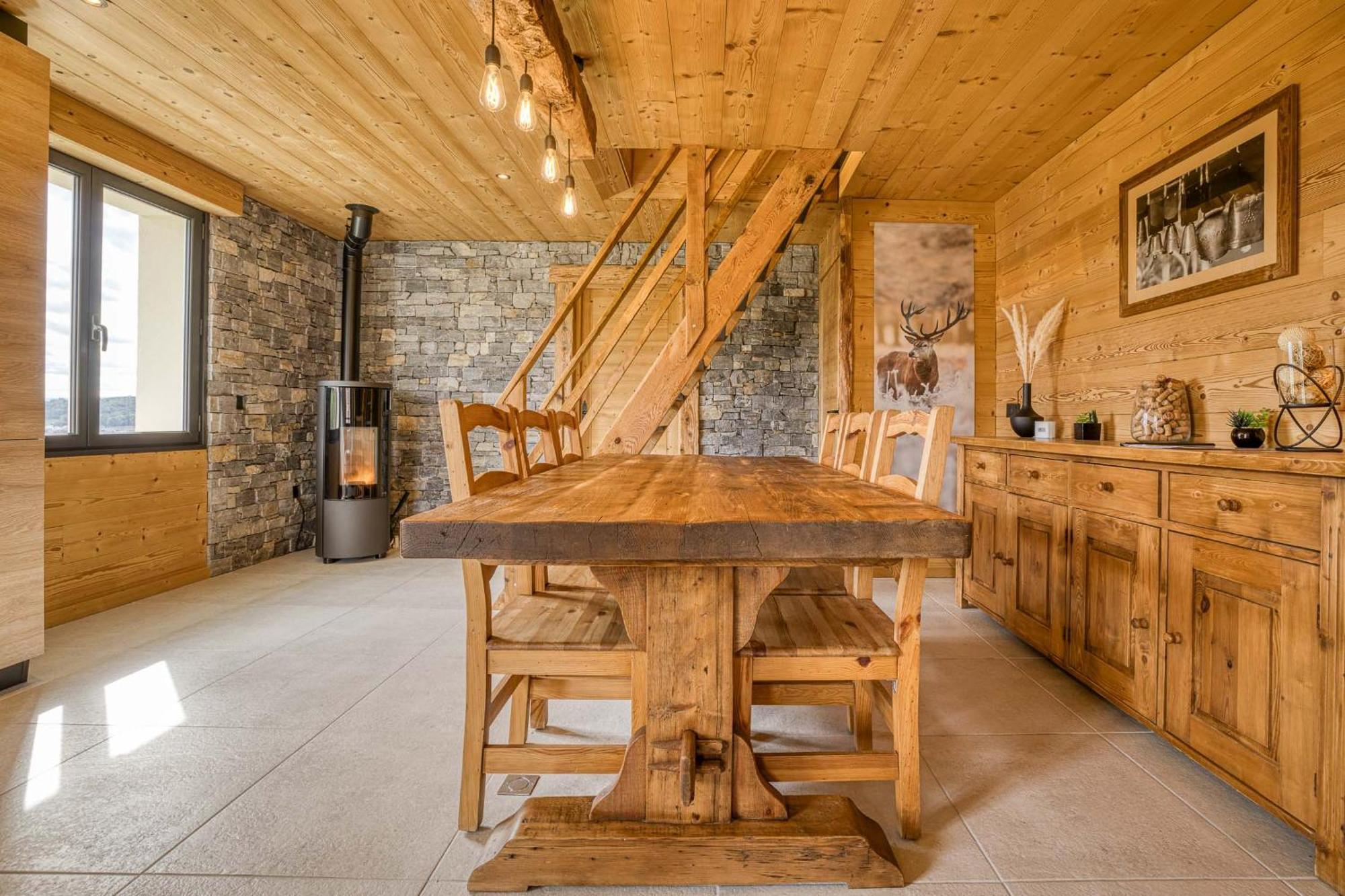 Le Chamois: Charming Chalet-Style Duplex with Mountain Views Epagny Metz-Tessy Exterior photo