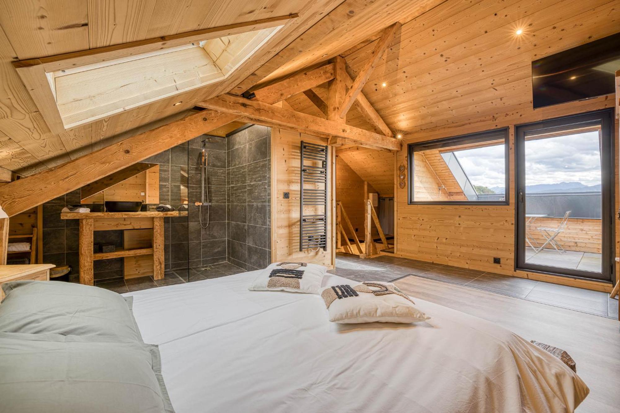 Le Chamois: Charming Chalet-Style Duplex with Mountain Views Epagny Metz-Tessy Exterior photo